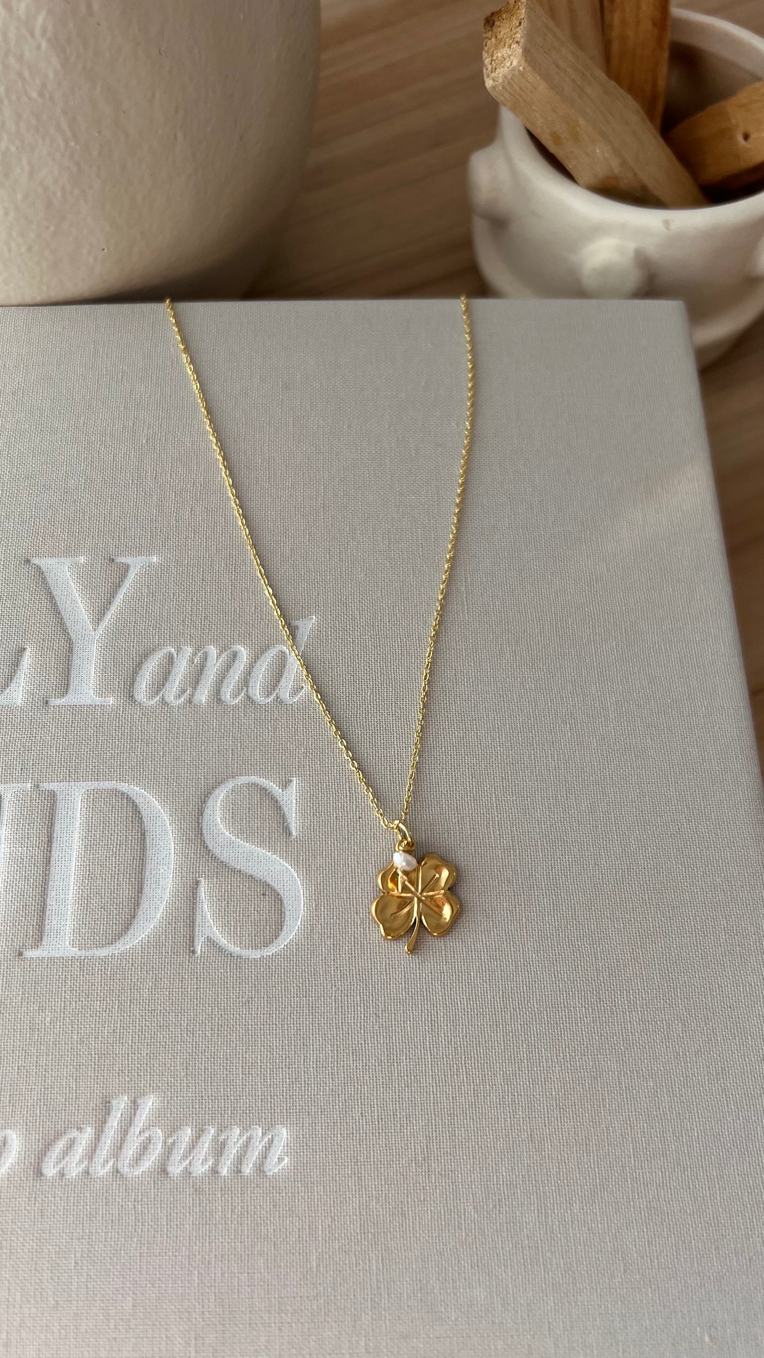 Collier Lucky